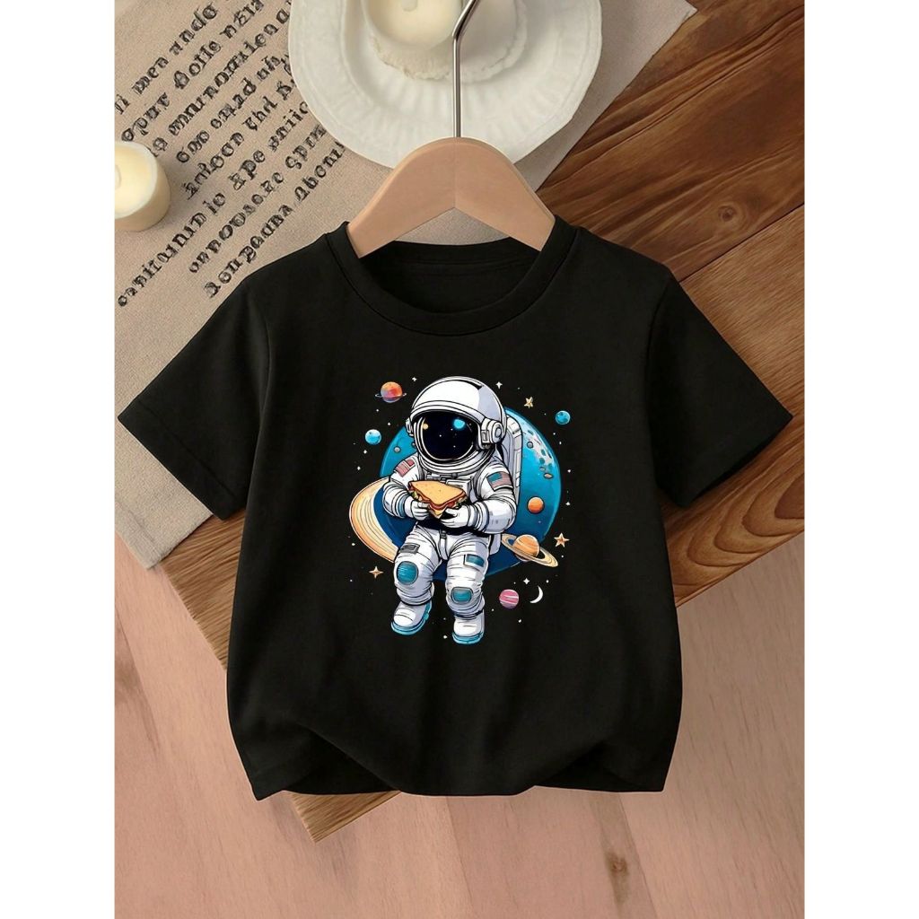 Camiseta Infantil Astronauta Super Confortável e Estilosa Promoção