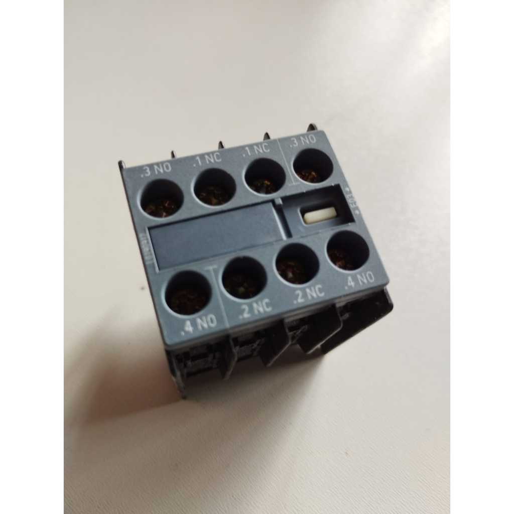 Bloco Contato Auxiliar Contator Frontal 2na+2nf 3RH29111FA22 Siemens