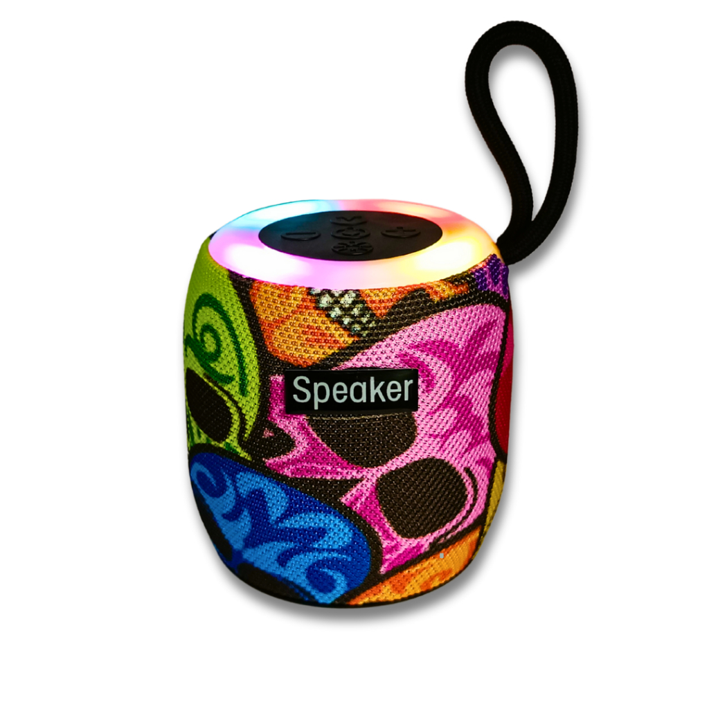 Caixa De Som TWS mini Speaker crânio Bluetooth RGB Portátil 10W usb/aux