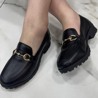 Mocassim Feminino em Couro Legítimo Preto – Elegância e Conforto Sofisticado