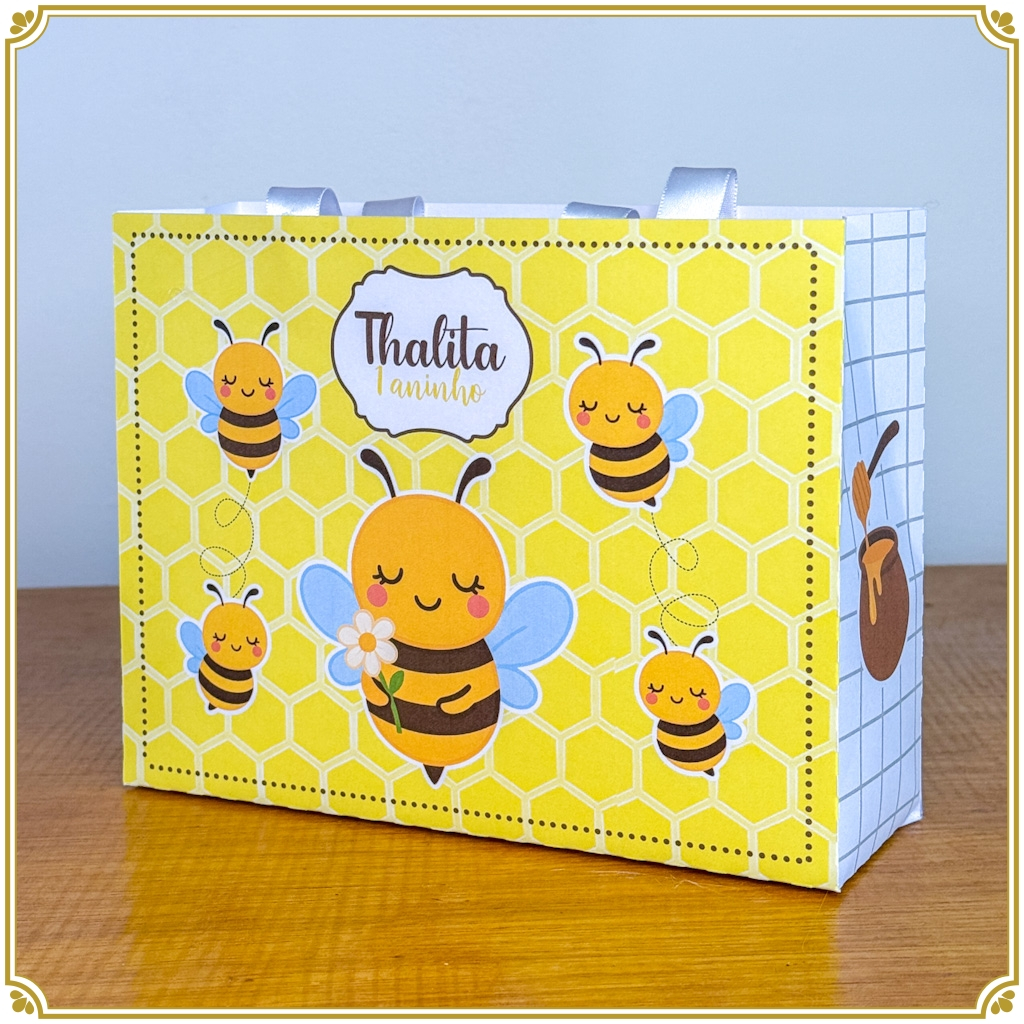 Sacola personalizada - Tema abelhinha PEGUE e MONTE - sacolinha surpresa lembrancinhas