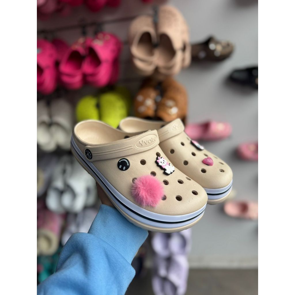 Yvate babuche com listra marie lindo pompom estilo 4 pins conforto em Oferta na Shopee