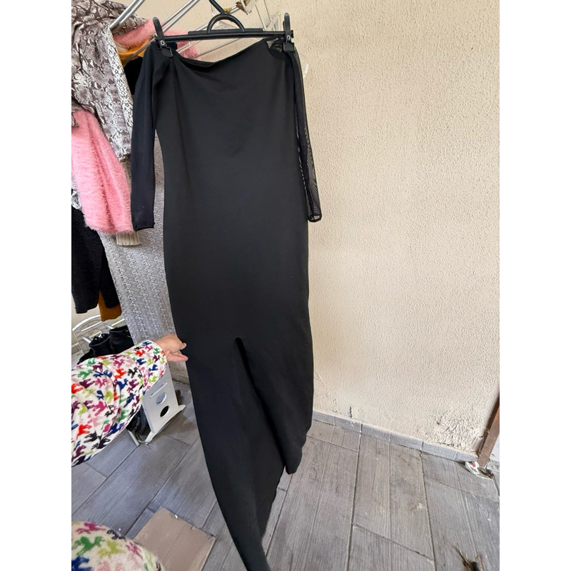 Festido longo preto fenda e tule festa pluz size
