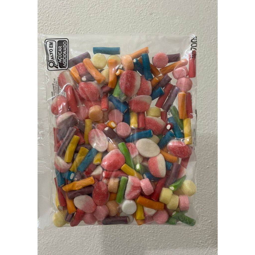 Mix Balas de Goma Regaliz Gelatina Macias Docinhas e Azedinhas Docile 700g Sabores Sortidos- DOCILE