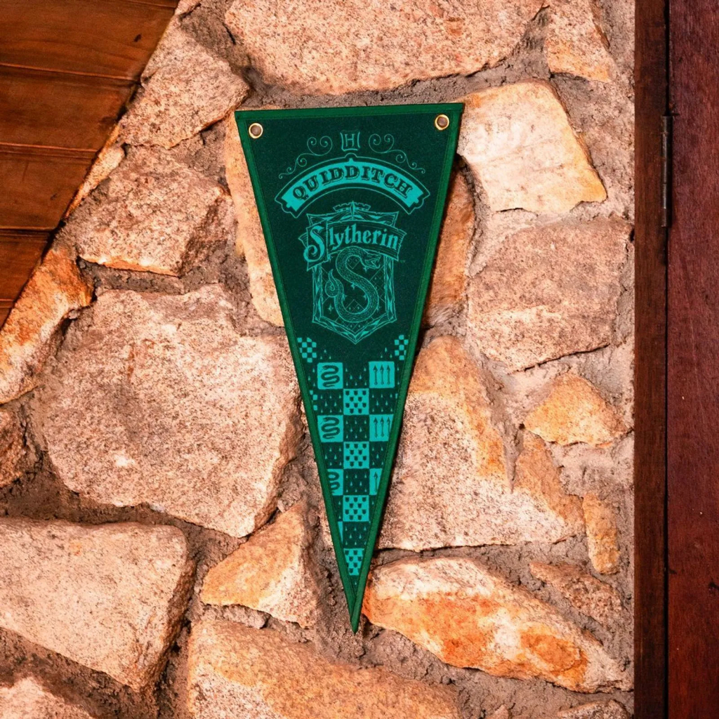 Bandeira de Parede Exclusiva Harry Potter Sonserina Imaginarium em Oferta na Shopee