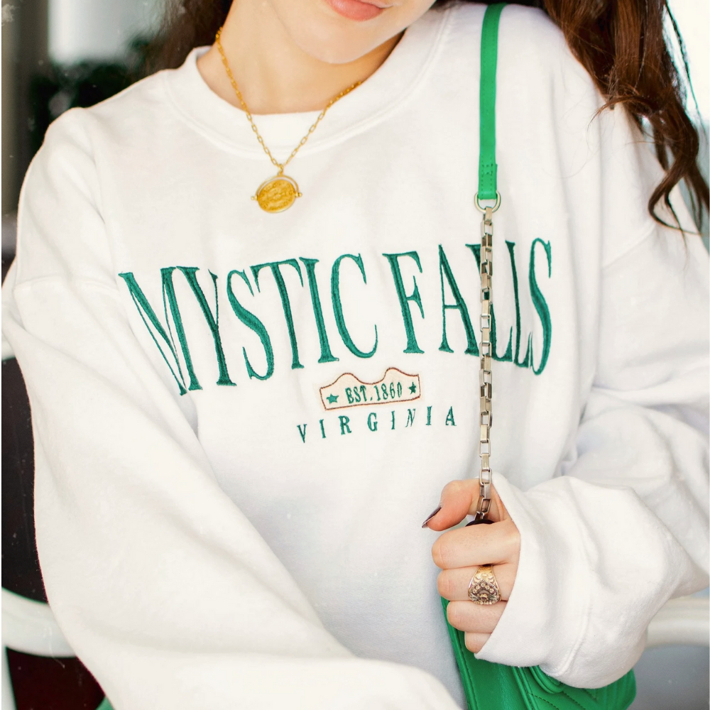 Moletom bordado The Vampire Diaries placa escrita Mystic Falls