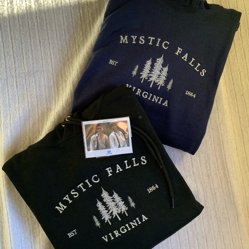 Moletom bordado The Vampire Diaries Mystic Falls arvores centro