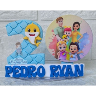 vela de aniversário Bebefinn topo de bolo cenário biscuit em Oferta na Shopee