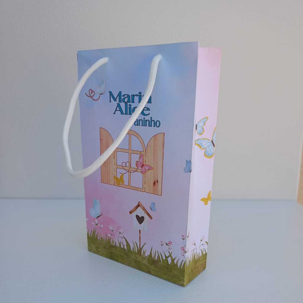 Sacolinha surpresa personalizada (PEGUE E MONTE), tema JARDIM DAS BORBOLETAS, Mimo para sua festa de aniversário, JARDIM