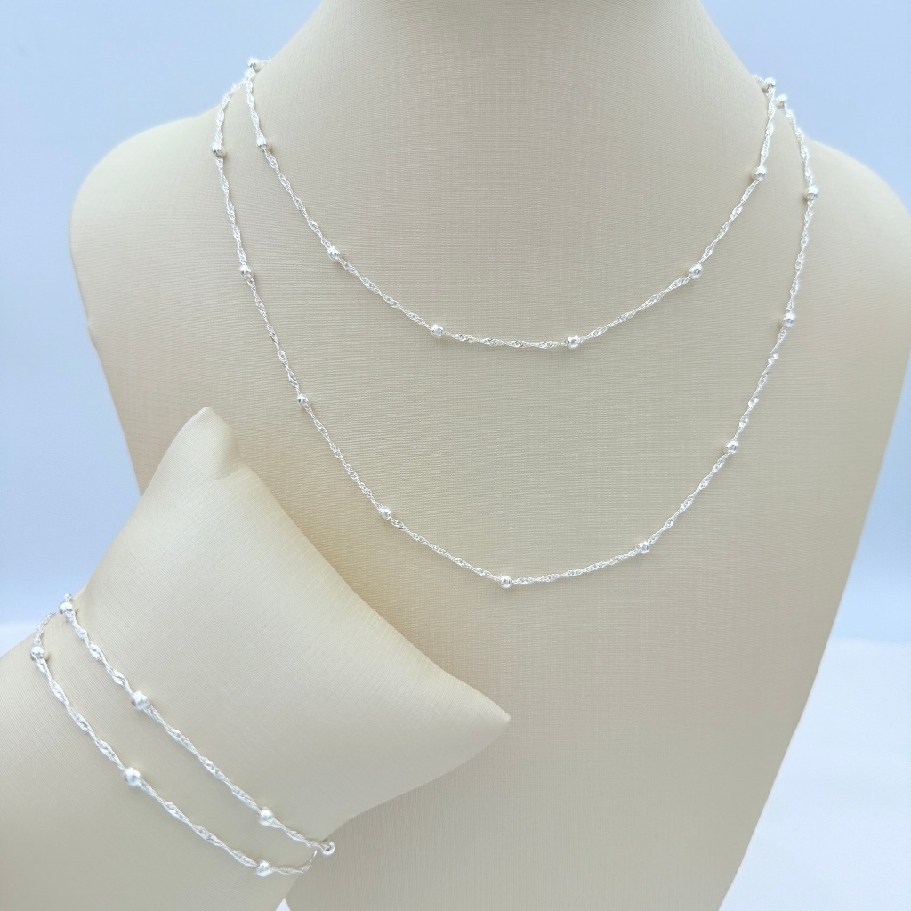 Kit Colar +Pulseira feminino dupla e faixa laminada torcida  com bola em banhado e ouro 18k e prata 925 em Oferta na Shopee