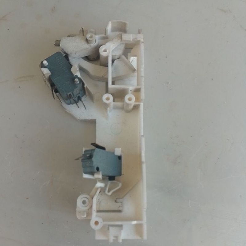 suporte microchaves microondas Brastemp bmy25arhna leiam descriçao
