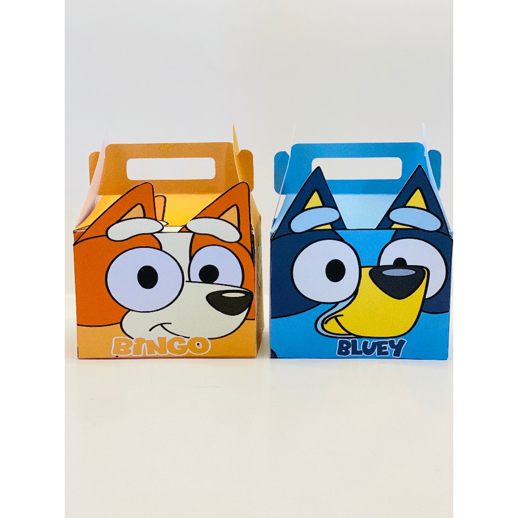 Kit Caixa Maleta Personalizado  Bluey e Bingo/Lembrancinhas Bluey e Bingo/Mimos/Aniversario em Oferta na Shopee