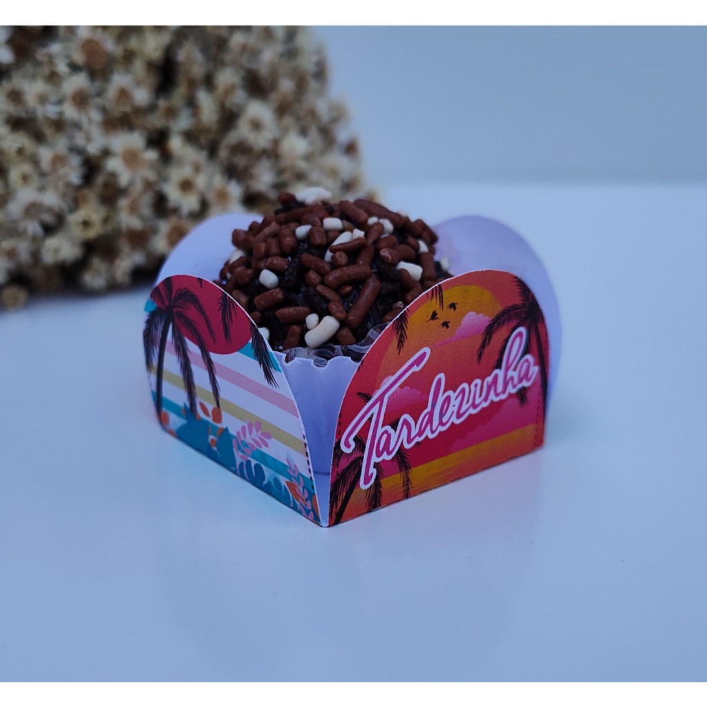 Forminhas para doces 4 pétalas Tardezinha - Aniversário - Decoração Tardezinha em Oferta na Shopee