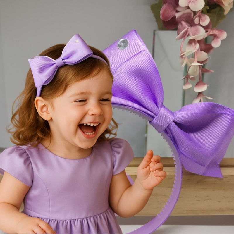 Tiara laço em pé com pérola, arco laço em pé, tiara com dentinhos, laço Alice no país das maravilhas