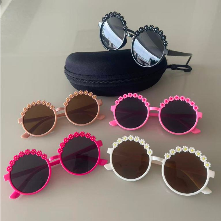 Óculos de Sol Infantil Flores 3D Redondo UV400 Proteção Unissex Moda Verão em Oferta na Shopee