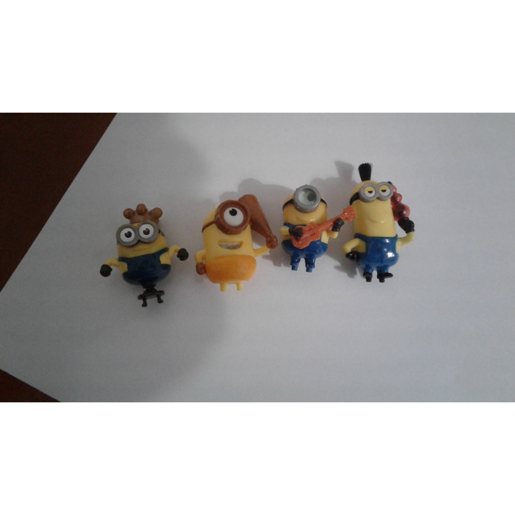 Lote de miniatura personagem kinder ovo Minion