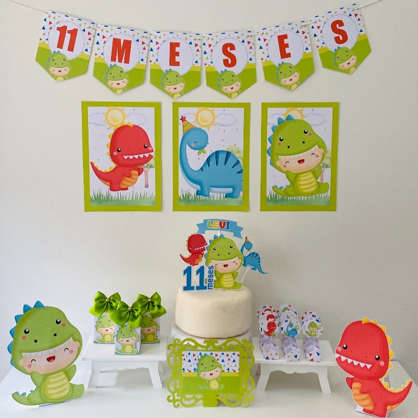 Kit Festa Dinossauro verde Personalizado | Só Bolinho | Mesversário | Aniversário Decoração Casa e Escola | 100 itens