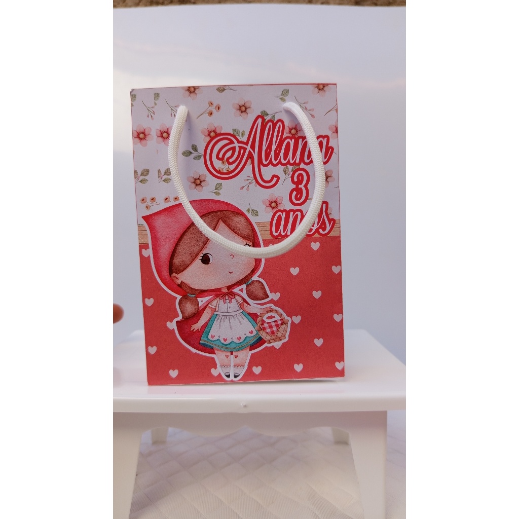 SACOLINHA PERSONALIZADA CHAPEUZINHO VERMELHO / SACOLINHA SURPRESA/ LEMBRANCINHA