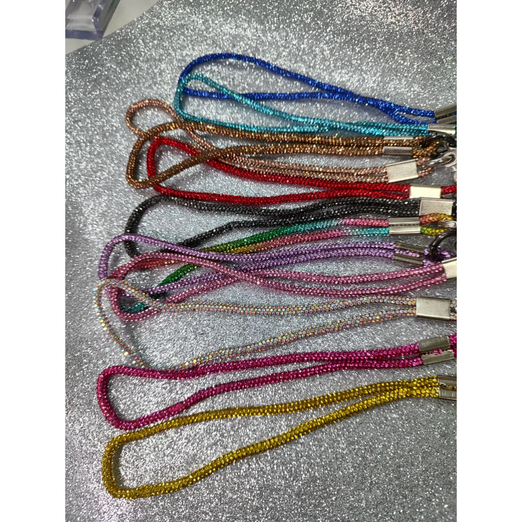 Cordão de Telefone com Strass 20cm – Chaveiro com Cordão Brilhante