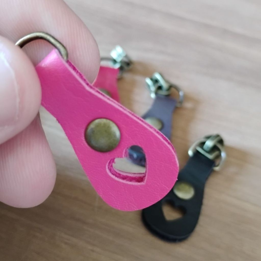 Cursor Zíper Colorido Número 5 Coração Várias Cores Em Couro Acabamento Ouro Velho