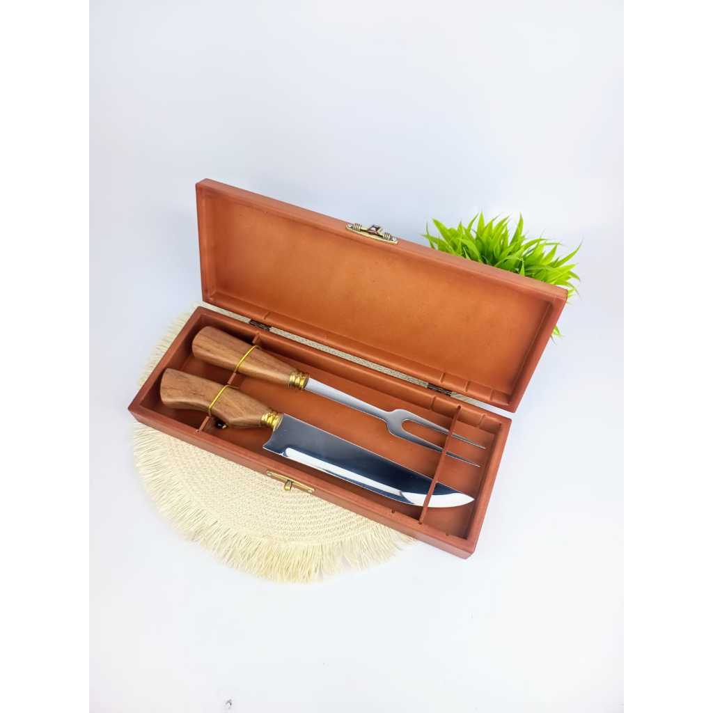 Conjunto Faca Artesanal 8 Polegadas e Garfo para Churrasco com Estojo