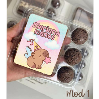 Adesivo Personalizado para embalagem fatia bolo 6x9cm Slice cake flip Tema Capivara em Oferta na Shopee