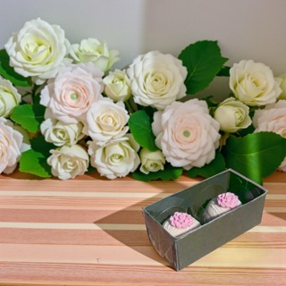 Caixas para docinhos Para 2 Doces Brigadeiro Gourmet Com Tampa Acetato em Oferta na Shopee