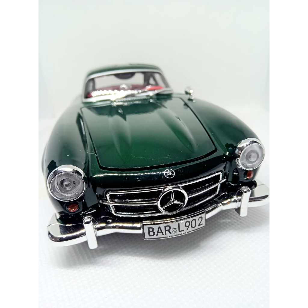 Miniatura  Mercedes 300SL 1954 1:24 metal Diecast colecionável