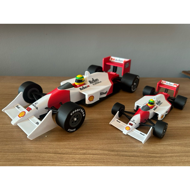 Miniatura McLaren MP4/4 F1 1988 – Ayrton Senna