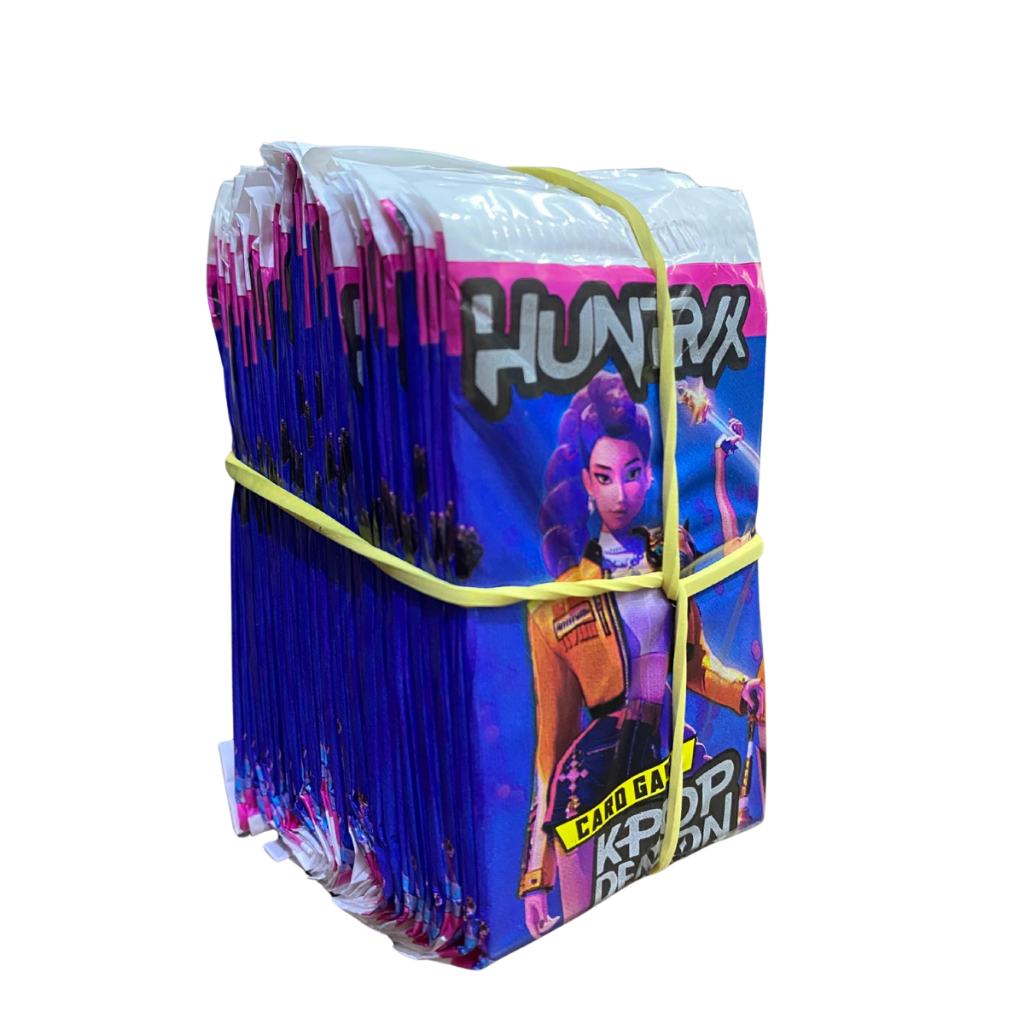 Kit 200 Cards Kpop Huntrix Guerreiras Demon Hunters 50 Pacotinhos Fechados Bater Trocar Figurinha