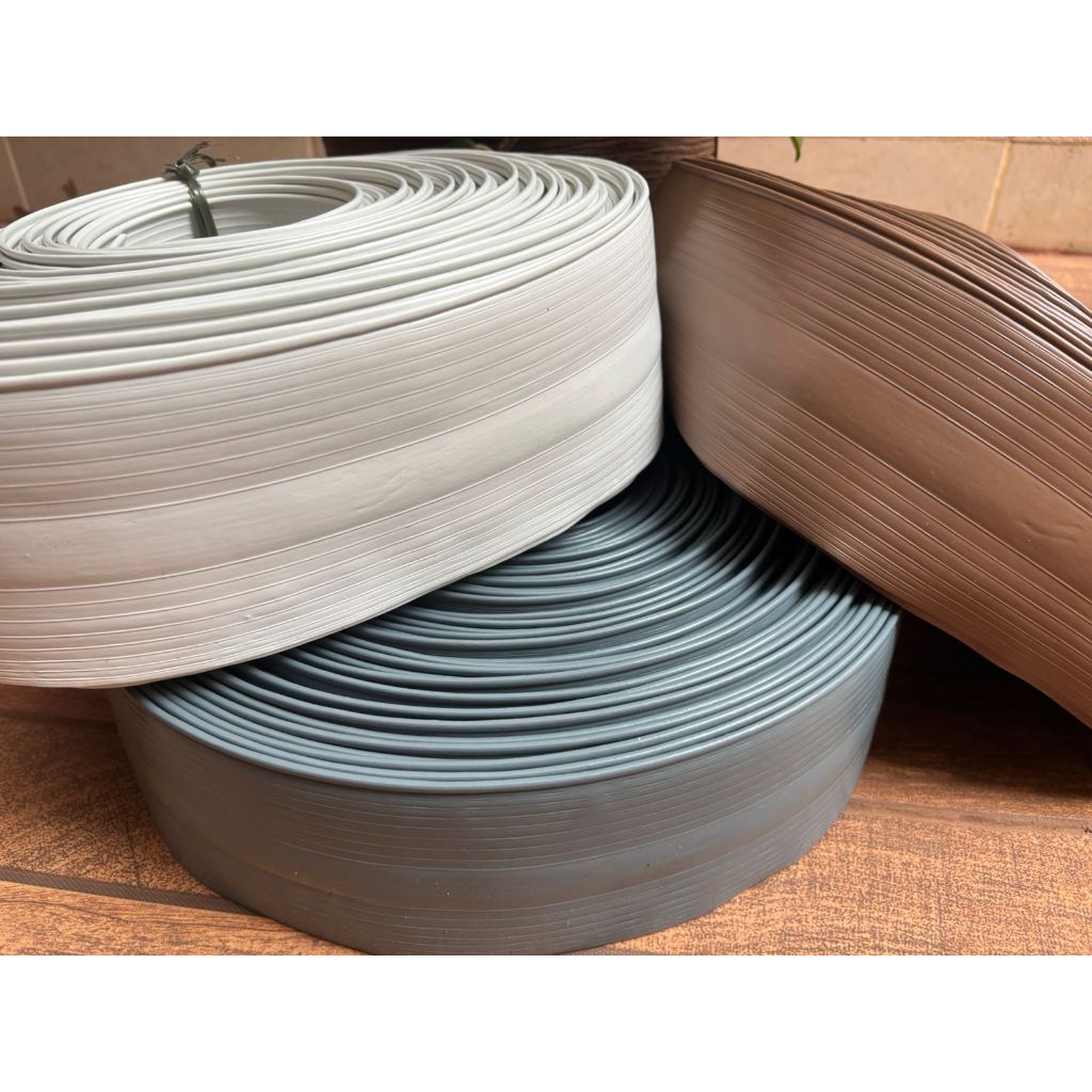 PROTETOR/FECHAMENTO PORTAO PVC -Divisor Grama 10 cm Altura - Cores CINZA - BRANCO - MARROM CARAMELO - Varias Medidas PROTETOR/FECHAMENTO PORTAO PVC -Divisor Grama 10 cm Altura - Cores CINZA - BRANCO - MARROM CARAMELO - Varias Medidas