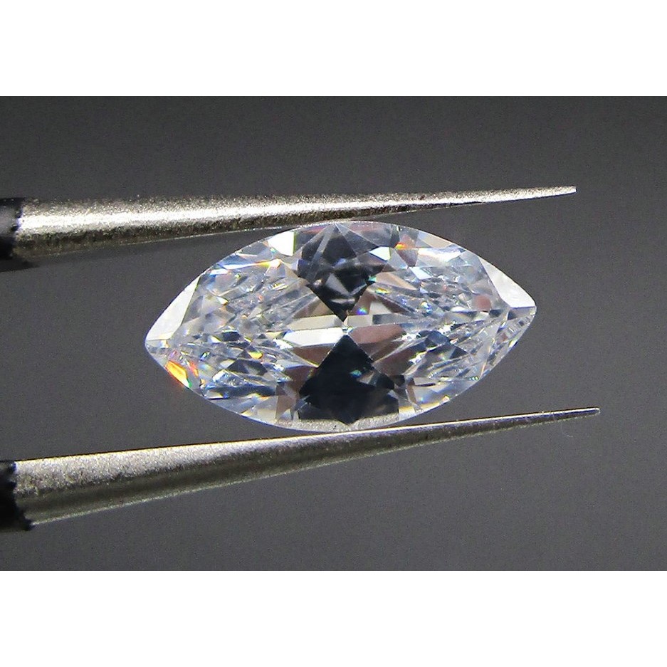 Zirconia Cubica Navete 2x4mm Lapidação Brilhante 5A c/ 10 unidades Ref.0024