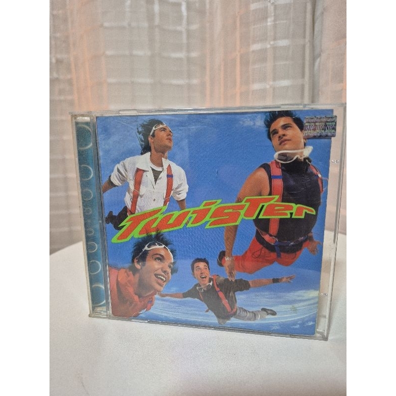 CD Twister (Álbum de Estreia 1999) - Sucessos "40 Graus" e "Um Dia de Cão" - Pop Nacional Anos 2000