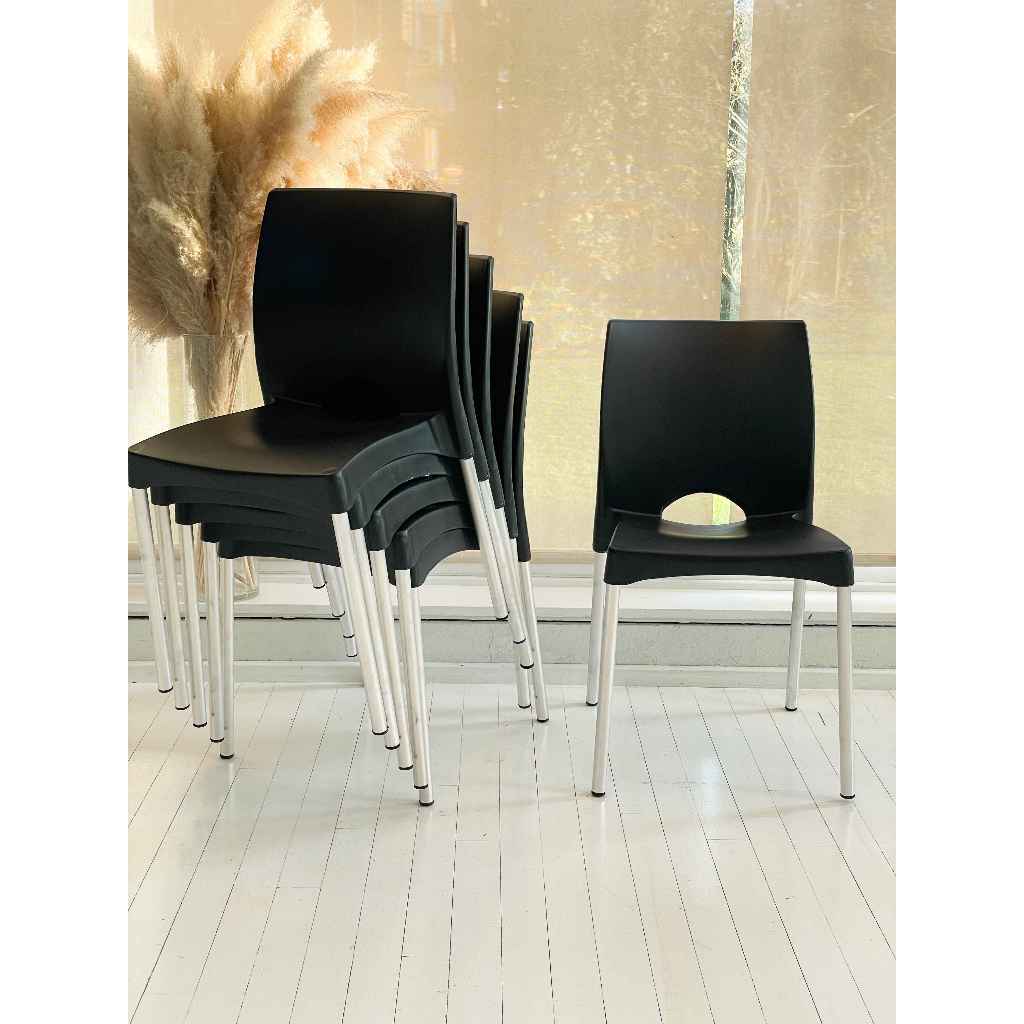 Kit 6 Cadeiras de Jantar Boston - Pés de Alumínio em Oferta na Shopee