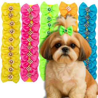 Kit 50 a 100 Laços pet Cachorro Banho e Tosa Sortidos Tamanho M - Lacinho Pet Cães Premium em Oferta na Shopee