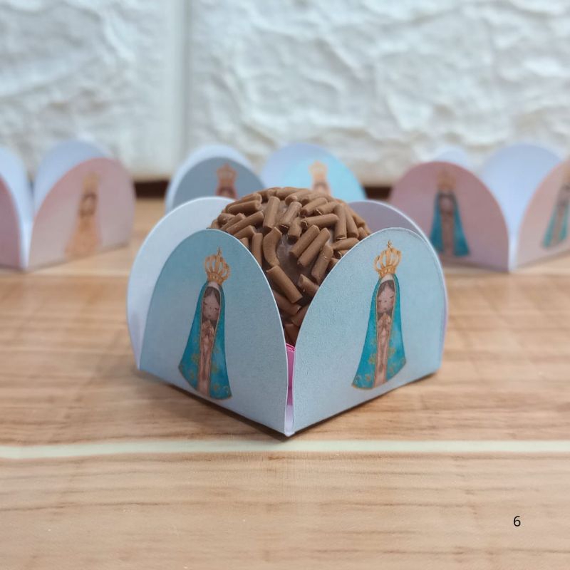 Forminhas para Docinhos e Brigadeiros Nossa Senhora Aquarela