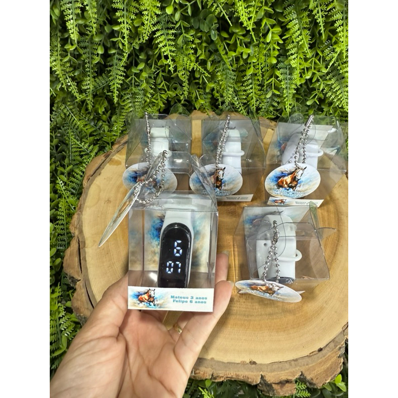 20 Relógio digital infantil com caixa personalizada