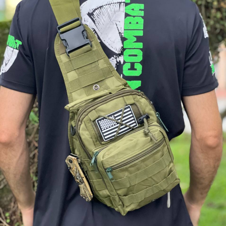 Mochila Bag Transversal Reforçada com Velcro para Patch Diversos compartimentos