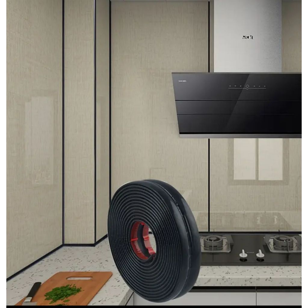 Cantoneira preta flexivel dobravel interno e externo 10mmx10mm com 3 metros acompanha autocolante em Oferta na Shopee