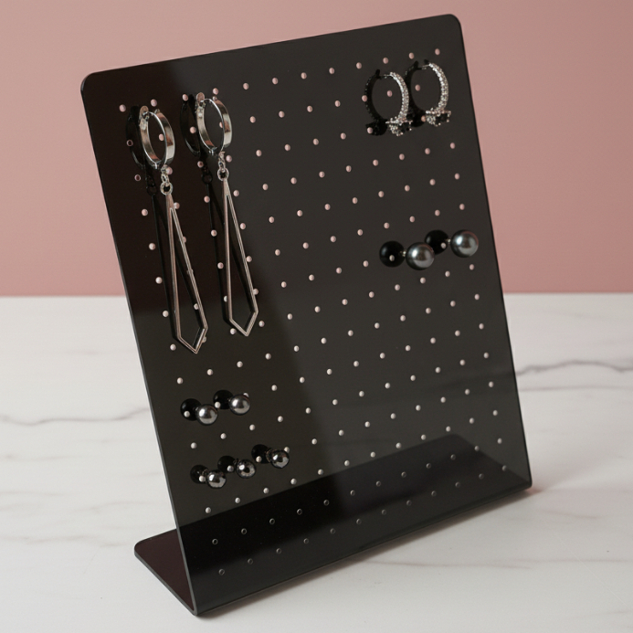 Brinco Acrílico Preto e Branco: Onde Comprar | BuscaProdutos