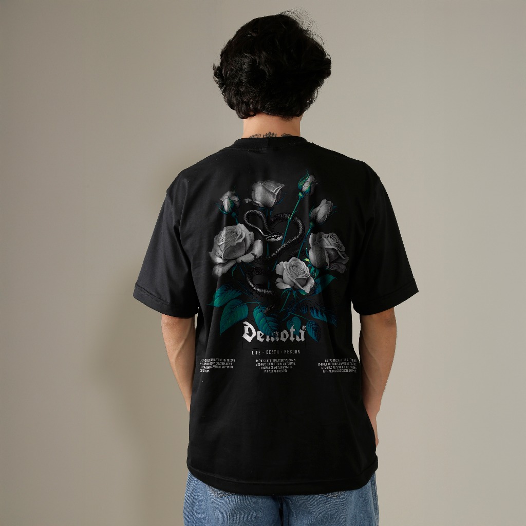 Camiseta Oversized Premium Streetwear com Estampa Caos Floral