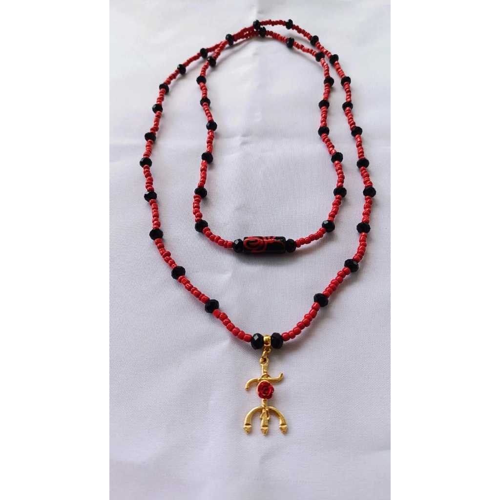 GUIA DE POMBA GIRA , COLAR DE CONTAS , FIO DE PROTEÇÃO COM MIÇANGA (4mm) e CRISTAL(8MM) E GARFO   ( VERMELHO E PRETO )