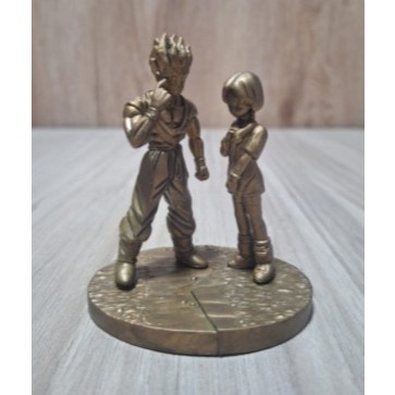 Action Figure Son Gohan e Videl Bronze Ver. Dragon Ball Capsule MegaHouse Dragon Ball Z