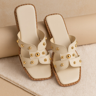 Chinelo Rasteirinha Feminina Fashion com Aplicações Douradas Sandália Elegante e Confortável Verão em Oferta na Shopee