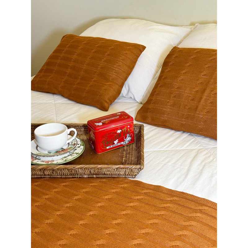 Kit Peseira Decorativa p/ Cama King Size e Sofá Capas de Almofadas