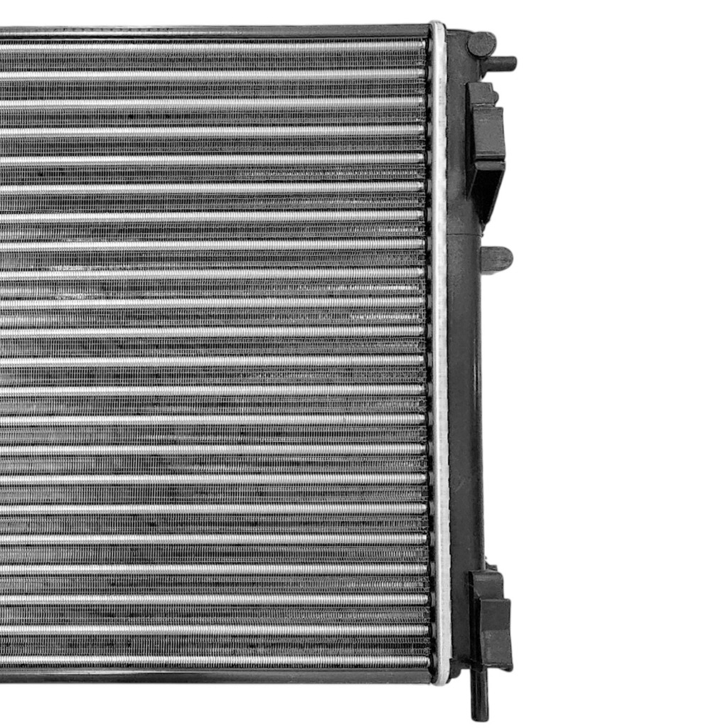 Radiador Clio 1999 2000 2001 2002 Renault 1.0 1.6 - Com Ar — imagem 2 de 2