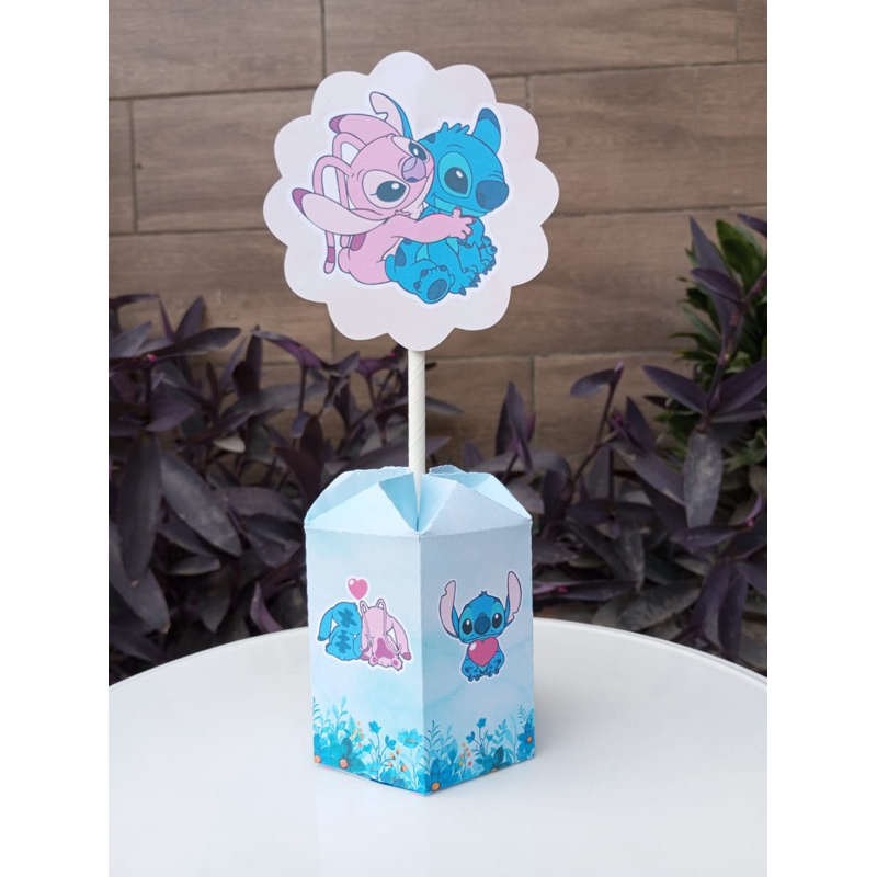 CENTRO DE MESA STITCH E ANGEL PEGUE E MONTE PERSONALIZADA LEMBRANCINHA FESTA ANIVERSARIO