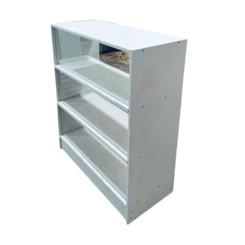 Balcão Vitrine Em MDF Com Vidros na Frente