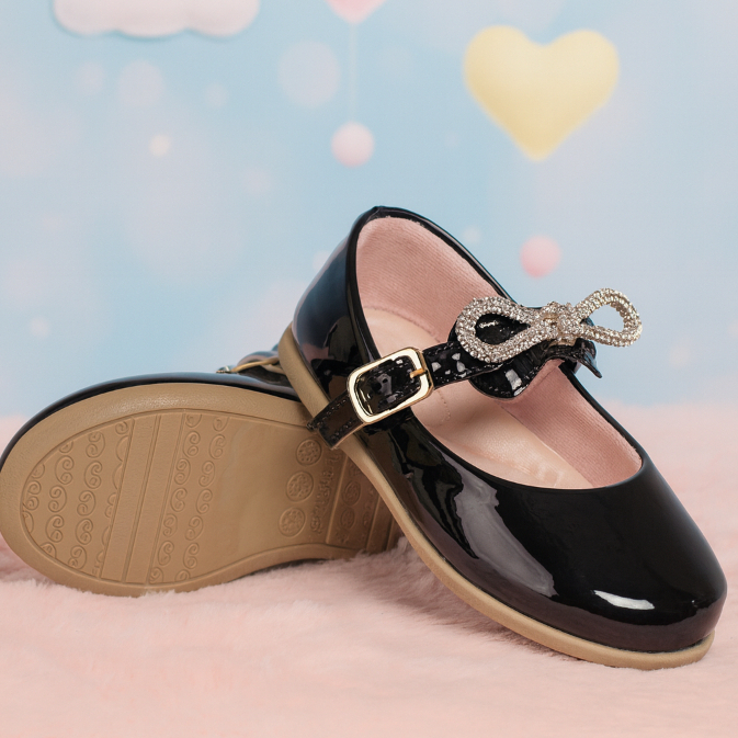 Sapatilha feminina verniz infantil de menina do 20 ao 34 direto da fabrica Correia Laço Preto