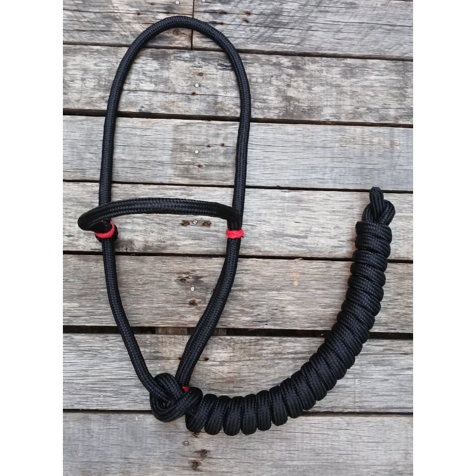 Cabresto Para Cavalo Com Regulagem Com Detalhes em Charrua Top em Oferta na Shopee